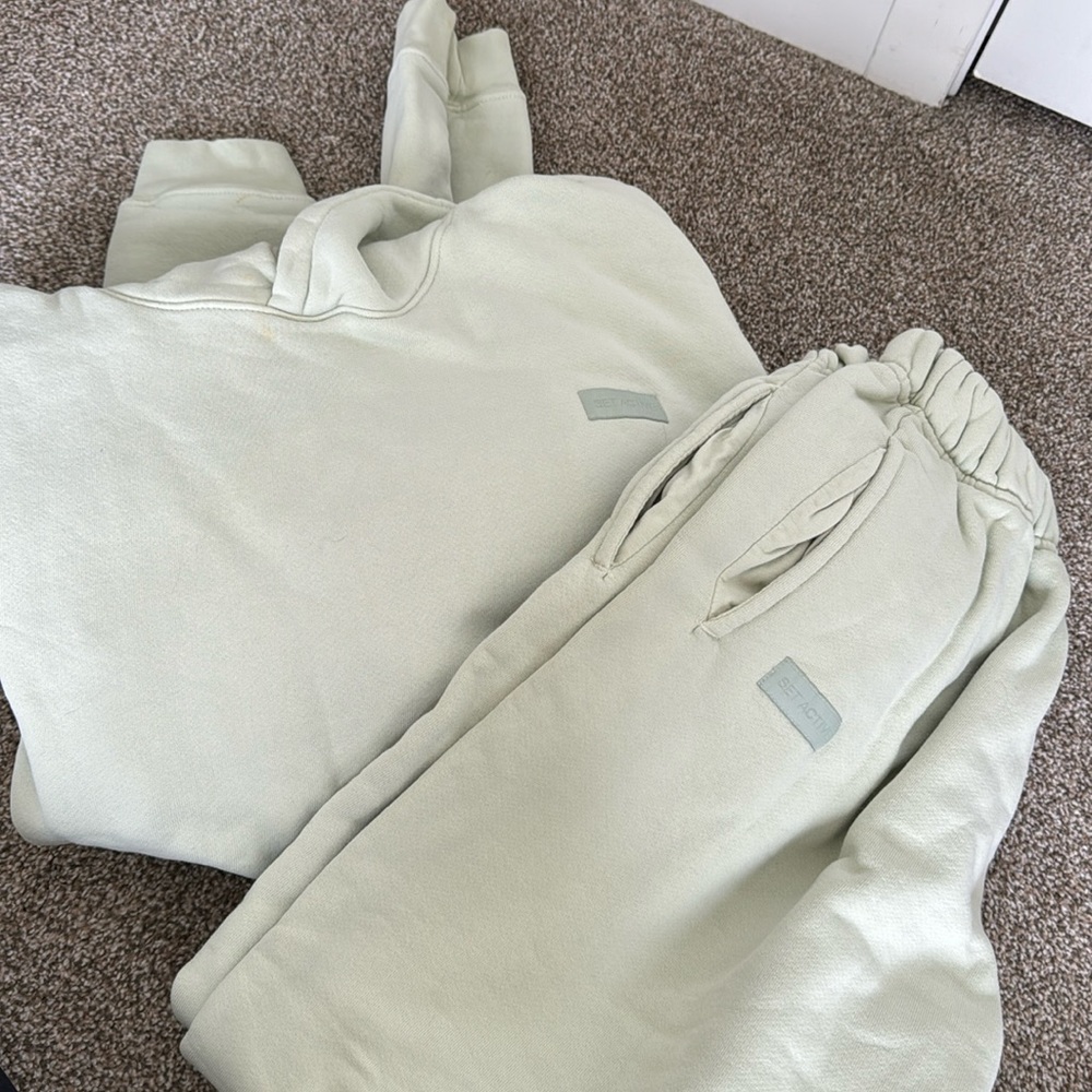 SET ACTIVE SIZE M SWEAT SET